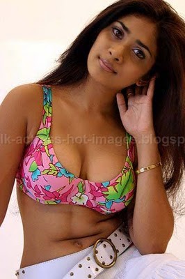 Mature women that make my hard cock